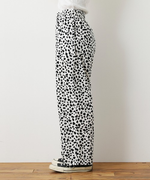 RODEO CROWNS WIDE BOWL（ロデオクラウンズワイドボウル）の「パターンイージーパンツ（その他パンツ・レディース・ホワイト系その他/オレンジ系その他/グリーン系その他2・FREE）」の7枚目の写真