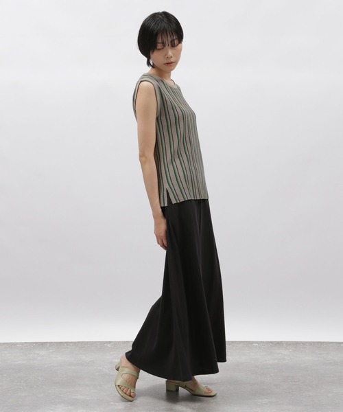 LAKOLE(ラコレ)の「12Gストライプニットタンクトップ / 288358(タンクトップ・レディース・ブラウン/グリーン/ボルドー・SMALL/MEDIUM)」の11枚目の写真