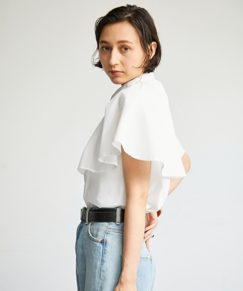 ECRIRE（エクリール）の「【yun_wearコラボ】フレアカラーつけ襟ノースリーブブラウス（シャツ/ブラウス・レディース・ブラック/オフホワイト/ピンク/グリーン・L/M）」の6枚目の写真