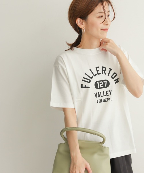 URBAN RESEARCH DOORS（アーバンリサーチドアーズ）の「FULLERTON プリントTシャツ（Tシャツ/カットソー・レディース・ネイビー/オフホワイト/ライトカーキ・MEDIUM）」の2枚目の写真