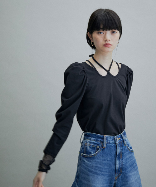 ADAM ET ROPE'（アダムエロペ）の「【WEB限定(一部店舗展開あり)】ストラッププルオーバー（Tシャツ/カットソー・レディース・ホワイト/ブラック/ホワイト系その他/ブラック系その他・FREE）」の11枚目の写真