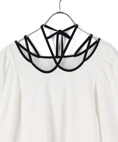 ADAM ET ROPE'（アダムエロペ）の「【WEB限定(一部店舗展開あり)】ストラッププルオーバー（Tシャツ/カットソー・レディース・ホワイト/ブラック/ホワイト系その他/ブラック系その他・FREE）」の16枚目の写真