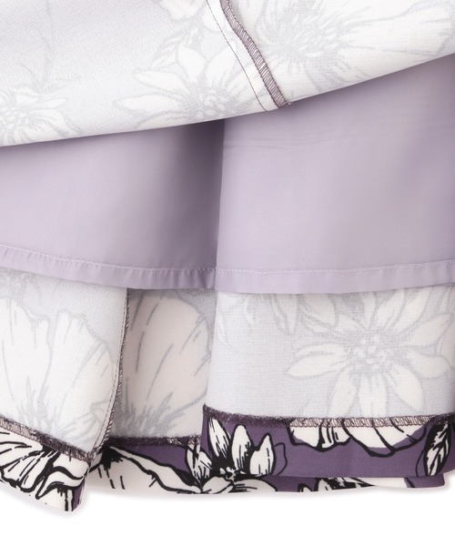 PROPORTION BODY DRESSING(プロポーションボディドレッシング)の「ビックフラワープリントスカート / 1212220810(スカート・レディース・ブラック/ベージュ/パープル・SMALL/MEDIUM)」の22枚目の写真