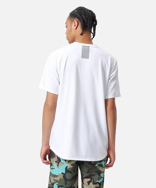 F.C.Real Bristol（エフシーレアルブリストル）の「S/S PRE MATCH TOP