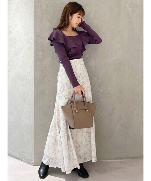 MERCURYDUO（マーキュリーデュオ）の「ハイウエストセミフレアフラワースカート（スカート・レディース・ピンク/イエロー/ネイビー・SMALL/MEDIUM）」の17枚目の写真