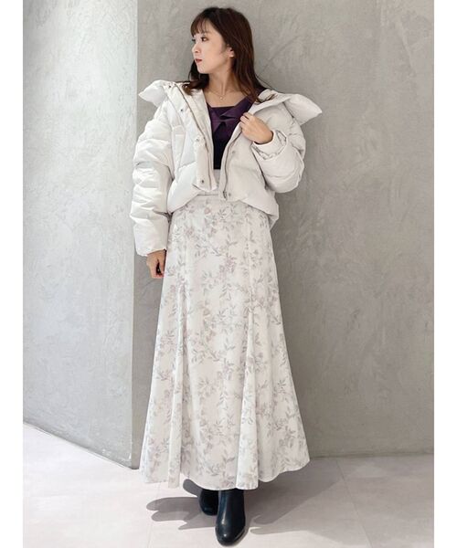 MERCURYDUO（マーキュリーデュオ）の「ハイウエストセミフレアフラワースカート（スカート・レディース・ピンク/イエロー/ネイビー・SMALL/MEDIUM）」の18枚目の写真