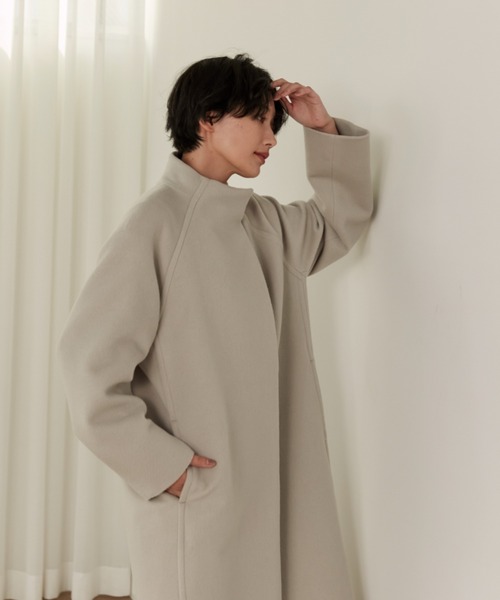 INED（イネド）の「スタンドカラーアンゴラミックスコート（ノーカラーコート・レディース・サンドグレー/グリーン系その他/モカ・7号/9号）」の11枚目の写真