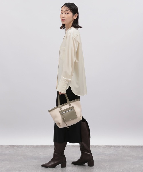 LAKOLE（ラコレ）の「バンドカラーブラウス / 164187（シャツ/ブラウス・レディース・ホワイト/ダークオリーブ/ブラック・SMALL/MEDIUM）」の19枚目の写真