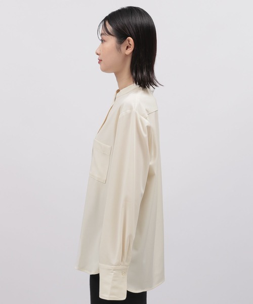 LAKOLE（ラコレ）の「バンドカラーブラウス / 164187（シャツ/ブラウス・レディース・ホワイト/ダークオリーブ/ブラック・SMALL/MEDIUM）」の8枚目の写真