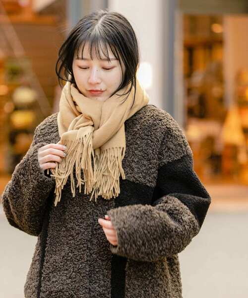 ロゴプリントマフラー ベージュ/ブラック Cropped Logo カシミヤブレンド マフラー / Paul Smith | ファッション