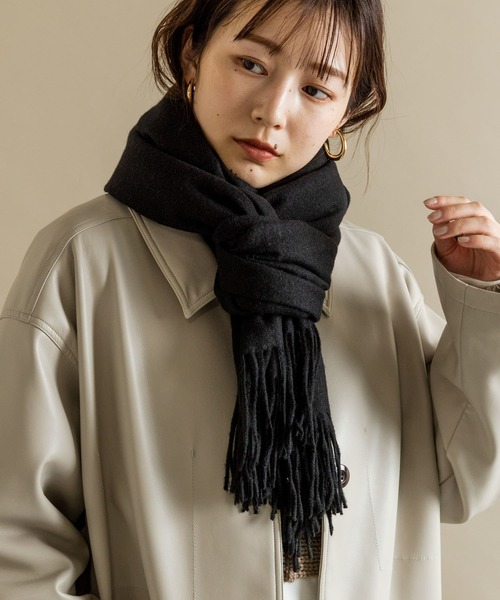 SMELLY(スメリー)の「ムジシンプルマフラー(マフラー・レディース・オレンジ/ブラック/グリーン/ベージュ/グレー・-)」の2枚目の写真
