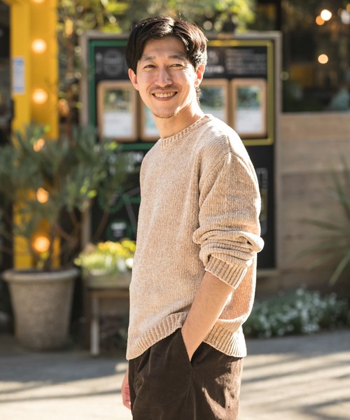 ITEMS URBANRESEARCH(アイテムズ アーバンリサーチ)の「モールクルーネックニット(ニット/セーター・メンズ・ネイビー/レッド/ベージュ/カーキ・MEDIUM/LARGE)」の5枚目の写真