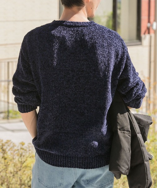 ITEMS URBANRESEARCH(アイテムズ アーバンリサーチ)の「モールクルーネックニット(ニット/セーター・メンズ・ネイビー/レッド/ベージュ/カーキ・MEDIUM/LARGE)」の16枚目の写真