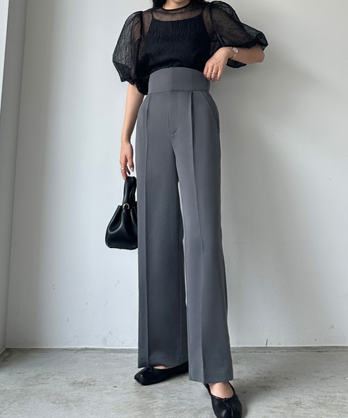 Louere(ルエレ)の「薄手ハイウエストタックパンツ(その他パンツ・レディース・ブラック/アイボリー/ベージュ/ライトブラウン/チャコール・SMALL/MEDIUM/LARGE/X-LARGE)」の15枚目の写真