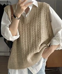 Vネックニットベスト