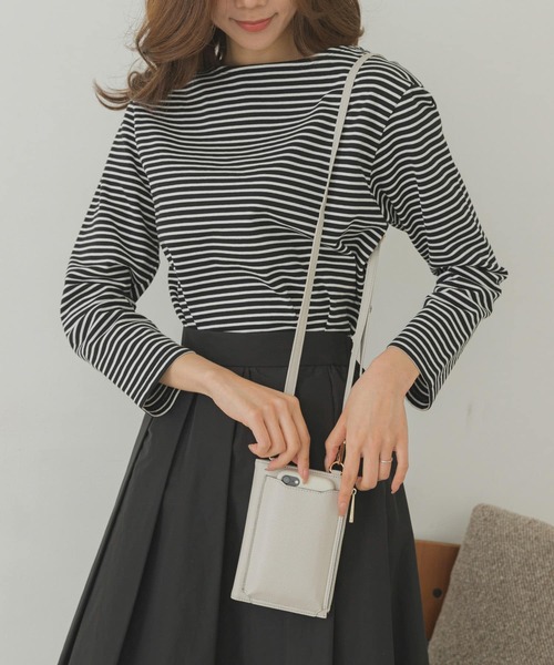 RODE SKO（ロデスコ）の「お財布マルチショルダーバッグ（財布・レディース・ライトグレー/ブラック/ラベンダー・ONE）」の5枚目の写真