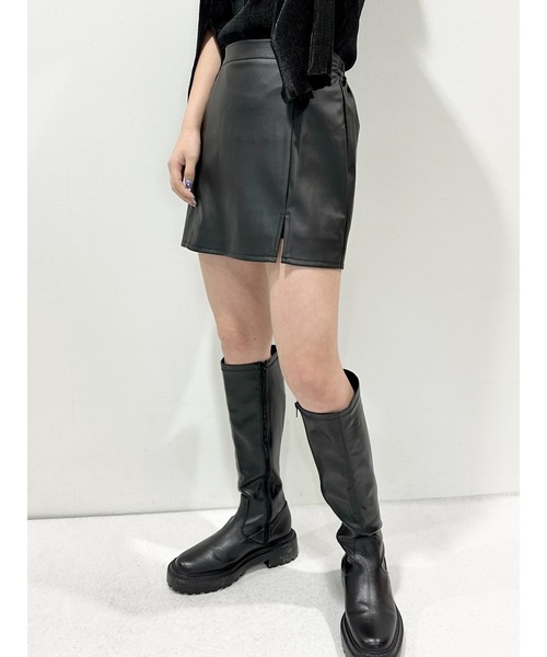 CECIL McBEE（セシルマクビー）の「フェイクレザースリットミニスカート（スカート・レディース・ブラック・MEDIUM/LARGE）」の6枚目の写真