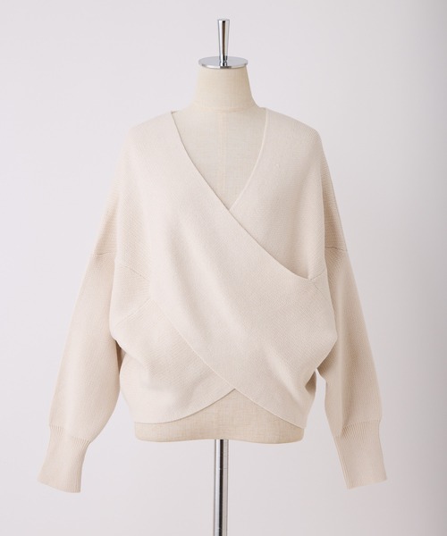 one after another NICE CLAUP(ワンアフターアナザーナイスクラップ)の「クロスデザインニット 2023SS(ニット/セーター・レディース・グレー/レッド/オフホワイト/ピンクベージュ・FREE)」の22枚目の写真