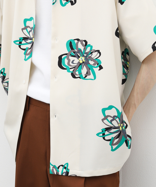 B.C STOCK（ベーセーストック）の「FLOWER ART オープンカラーシャツ（シャツ/ブラウス・メンズ・グリーン/ホワイト/ブラック・MEDIUM/LARGE）」の10枚目の写真