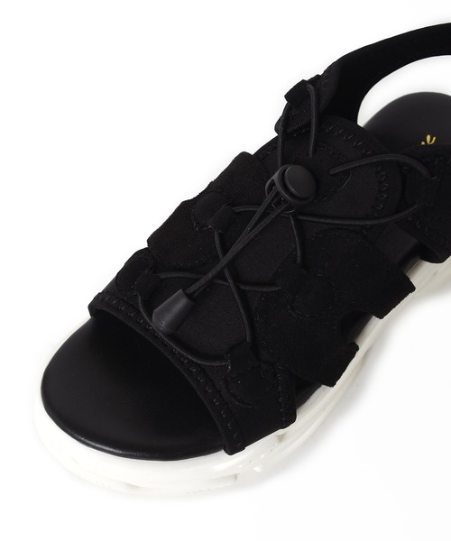 w closet（ダブルクローゼット）の「厚底スポーツサンダル（サンダル・レディース・ブラック/オフホワイト・M/L）」の7枚目の写真