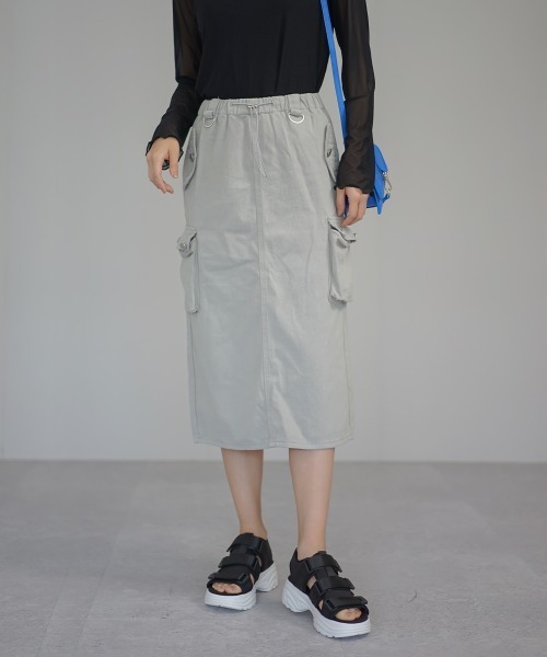 Auntie Rosa(アンティローザ)の「コットンツイルロングカーゴスカート(スカート・レディース・チャコールグレー/グレー・MEDIUM/LARGE/SMALL)」の1枚目の写真
