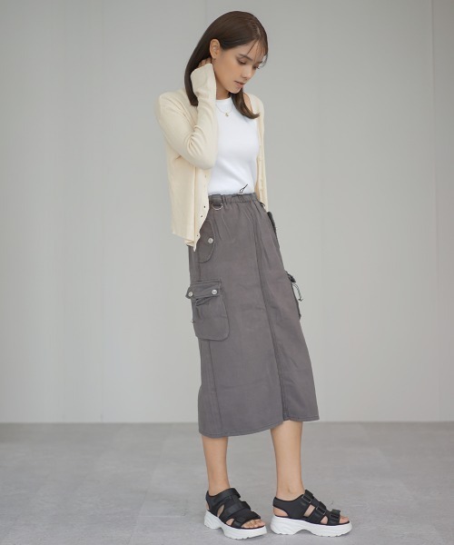 Auntie Rosa(アンティローザ)の「コットンツイルロングカーゴスカート(スカート・レディース・チャコールグレー/グレー・MEDIUM/LARGE/SMALL)」の8枚目の写真