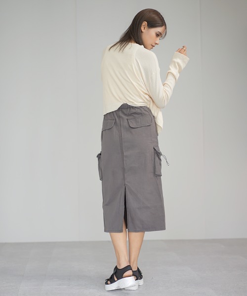 Auntie Rosa(アンティローザ)の「コットンツイルロングカーゴスカート(スカート・レディース・チャコールグレー/グレー・MEDIUM/LARGE/SMALL)」の9枚目の写真