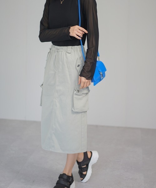 Auntie Rosa(アンティローザ)の「コットンツイルロングカーゴスカート(スカート・レディース・チャコールグレー/グレー・MEDIUM/LARGE/SMALL)」の12枚目の写真