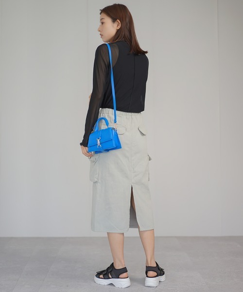 Auntie Rosa(アンティローザ)の「コットンツイルロングカーゴスカート(スカート・レディース・チャコールグレー/グレー・MEDIUM/LARGE/SMALL)」の16枚目の写真