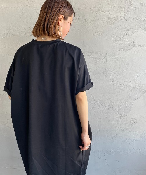 mizuiroind（ミズイロインド）の「[mizuiro ind/ミズイロインド] ロールスリーブ ワイドシルエットカットワンピース（ワンピース・レディース・ベージュ/ブルー/ブラック・F）」の19枚目の写真