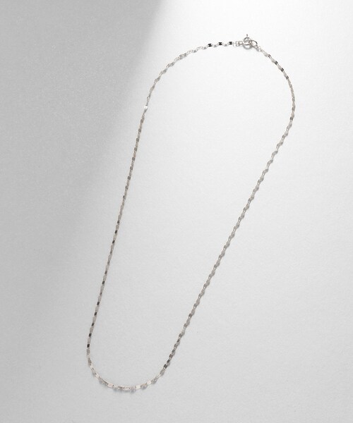 COCOSHNIK(ココシュニック)の「◆プラチナ フラワークロスチェーン ネックレス(ネックレス・レディース・ホワイト系その他7・40cm)」の5枚目の写真