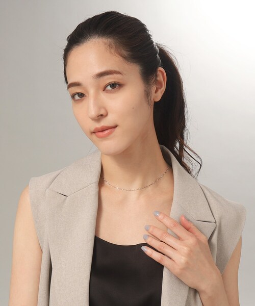 COCOSHNIK(ココシュニック)の「◆プラチナ フラワークロスチェーン ネックレス(ネックレス・レディース・ホワイト系その他7・40cm)」の9枚目の写真