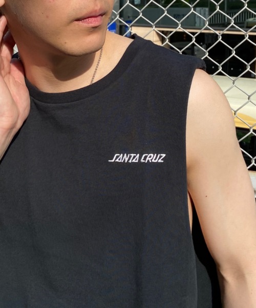 SANTA CRUZ(サンタクルーズ)の「【ムラサキスポーツ別注】サンタクルーズ マッスルタンクトップ バックプリント/カットオフタンク ノースリーブTシャツ 502232410/502232411(タンクトップ・メンズ・ブラック系その他/ブラック・M/L/XL)」の14枚目の写真