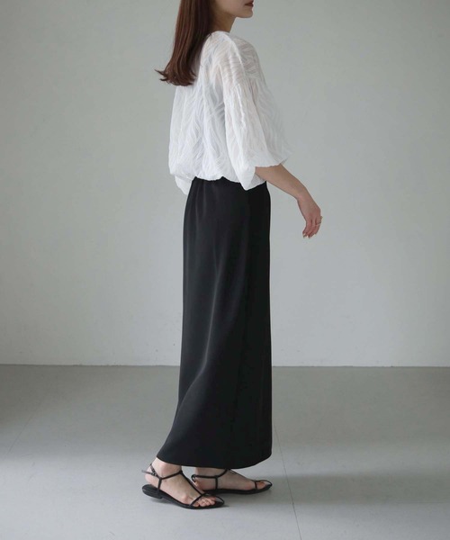 cheriella（シェリエラ）の「【cheriella】WEB限定リーフシアーバルーンショートトップス（シャツ/ブラウス・レディース・ブラック/アイボリー/オフホワイト・M）」の11枚目の写真