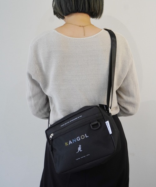 KANGOL(カンゴール)の「【 KANGOL / カンゴール 】 メッシュ ポケット ワイド ショルダーバッグ(ショルダーバッグ・メンズ・ブラウン/ブラック/オフホワイト/ブラック×ホワイト・FREE)」の16枚目の写真