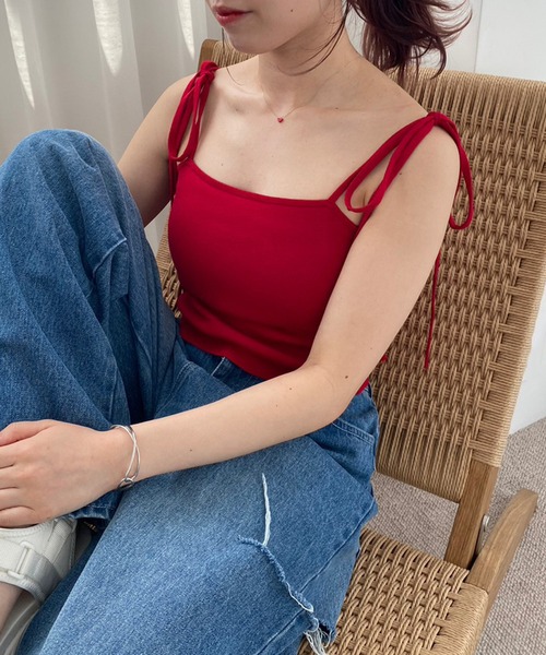 one after another NICE CLAUP（ワンアフターアナザーナイスクラップ）の「リボンニットキャミビスチェ（キャミソール・レディース・ライトブルー/ブラック/アイボリー/レッド・FREE）」の4枚目の写真