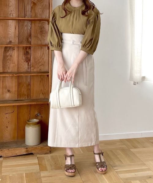mysty woman(ミスティウーマン)の「ベルテッドハイウエストナロースカート 964545(スカート・レディース・アイボリー/マスタード/モカ・SMALL/MEDIUM)」の5枚目の写真