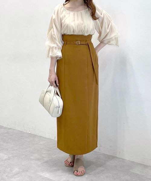 mysty woman(ミスティウーマン)の「ベルテッドハイウエストナロースカート 964545(スカート・レディース・アイボリー/マスタード/モカ・SMALL/MEDIUM)」の13枚目の写真