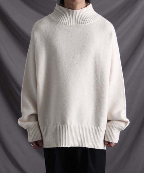 welise（ウェライズ）の「【welise/ウェライズ】【アンチピリング/形状維持/ウォッシャブル/イージーケア】サイドスリット オーバーサイズハイネックニット（ニット/セーター・メンズ・ワイン/チャコールグレー/ダークブラウン/ライトグレー/アイボリー/ベージュ系・S/XL/M/L）」の9枚目の写真