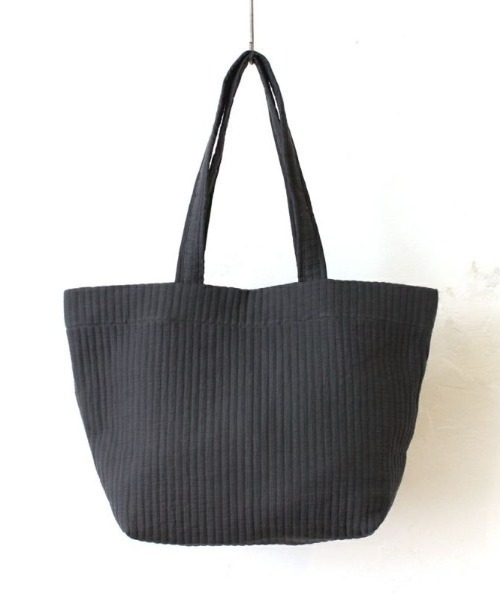 polka polka(ポルカポルカ)の「polka polka / ポルカポルカ ラージトート トートバッグ ヌビ風バッグ ヌビ調バッグ ヌビ Nubis large tote SDI(トートバッグ・レディース・チャコール/ベージュ/アイボリー/サックスブルー/ピンク・FREE)」の3枚目の写真
