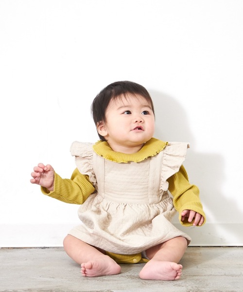 MAKE YOUR DAY（メイクユアデイ）の「無地リブフリル衿ロンパス（ロンパース・キッズ・アイボリー/ピンク/グレー/イエロー・80/70）」の7枚目の写真