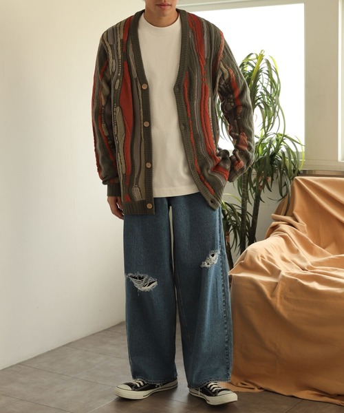 SENSE OF PLACE by URBAN RESEARCH(センスオブプレイスバイアーバンリサーチ)の「ダメージデニムワイドパンツ(デニムパンツ・メンズ・ブラック/ライトインディゴブルー・LARGE/MEDIUM)」の14枚目の写真