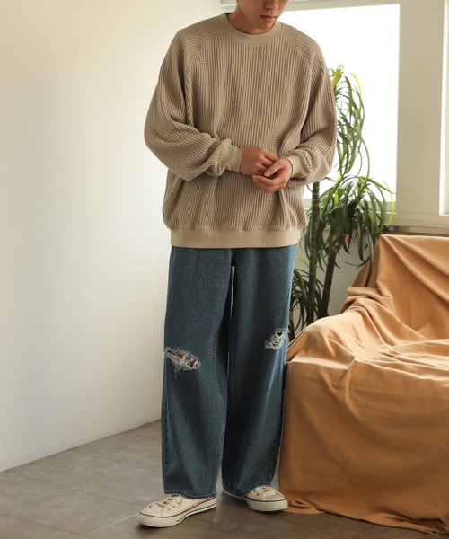 SENSE OF PLACE by URBAN RESEARCH(センスオブプレイスバイアーバンリサーチ)の「ダメージデニムワイドパンツ(デニムパンツ・メンズ・ブラック/ライトインディゴブルー・LARGE/MEDIUM)」の19枚目の写真