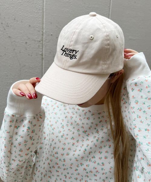 WC（ダブル シー）の「Loverythings キャップ（キャップ・レディース・ベージュ/ネイビー/ブラック・FREE）」の2枚目の写真