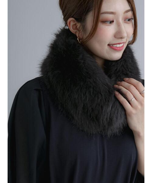 Te chichi（テチチ）の「ファーティペット（ストール/ショール・レディース・カーキ/ベージュ/チャコールグレー/オフホワイト・F）」の3枚目の写真