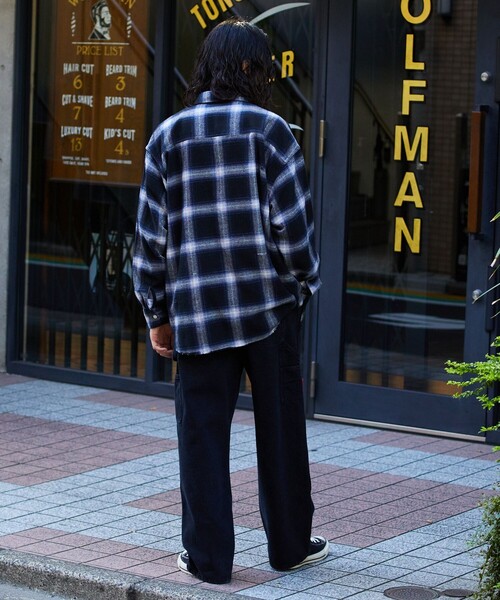 FREAK'S STORE(フリークスストア)の「FREAK’S STORE/フリークスストア ダメージ チェックネルシャツ リラックスフィット/オンブレチェック(シャツ/ブラウス・メンズ・ブラック/グリーン/ブルー・LARGE/MEDIUM)」の19枚目の写真