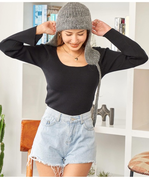 anap mimpi（アナップミンピ）の「前後2WAYフレアスリーブリブニットトップス（Tシャツ/カットソー・レディース・ブラック/ホワイト×ブラック/ベージュ/オフホワイト・FREE）」の19枚目の写真