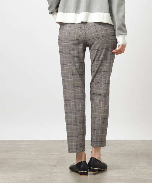grove（グローブ）の「◆裏起毛ハイパーストレッチ テーパードパンツ（その他パンツ・レディース・ブラック/オフホワイト/ブラック系1/ブルー・02/03/01/05/00/04）」の8枚目の写真