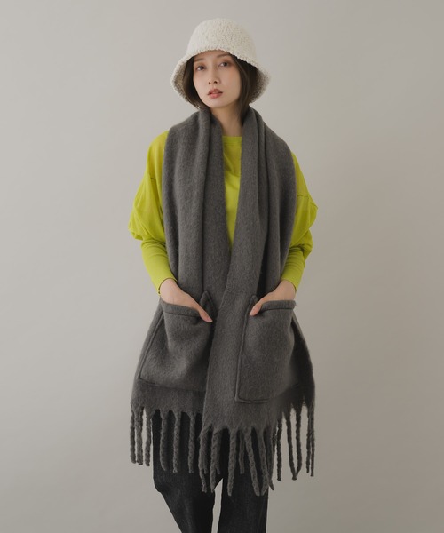 KATHARINE ROSS（キャサリンロス）の「【KATHARINE ROSS】WEB限定 ポケット付ボリュームストール（ストール/ショール・レディース・ホワイト/グレー/パープル・MEDIUM）」の10枚目の写真