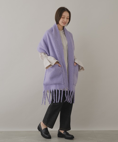 KATHARINE ROSS（キャサリンロス）の「【KATHARINE ROSS】WEB限定 ポケット付ボリュームストール（ストール/ショール・レディース・ホワイト/グレー/パープル・MEDIUM）」の18枚目の写真